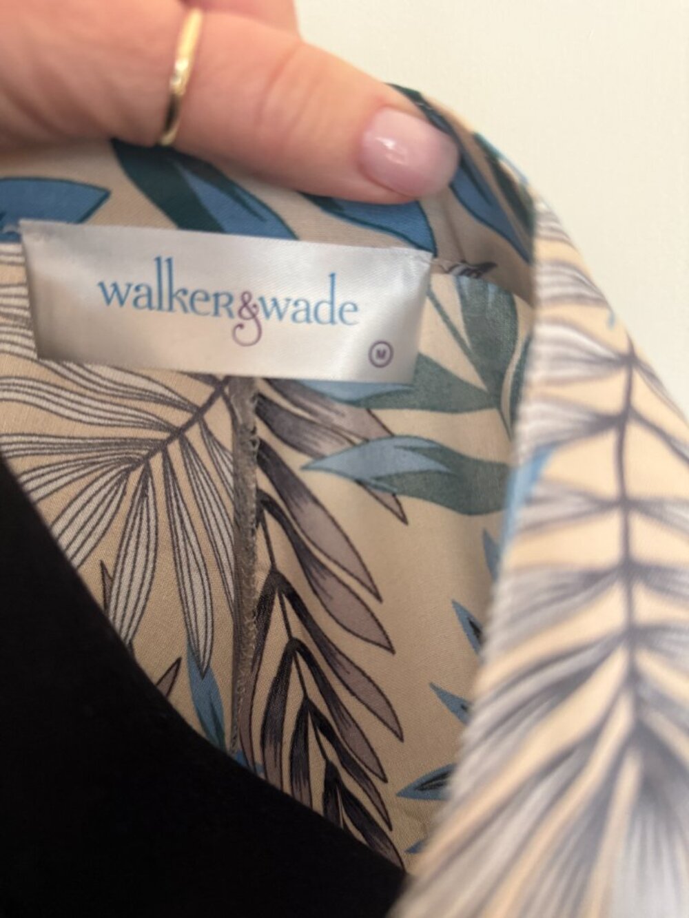 Walker & Wade Maxi Dress - Picture 4 of 4